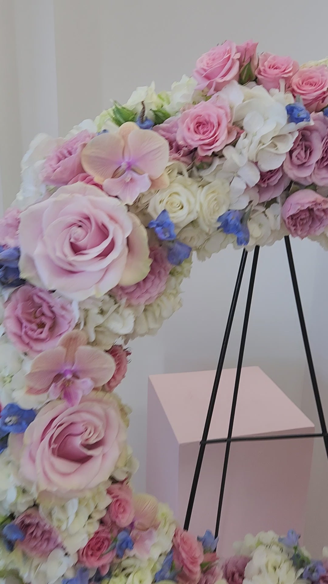Funeral Wreath - Large size, 28 Inch across